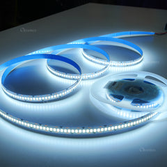 240 LED Strip Lights - White - 5m - 12V - 2835 SMD LED