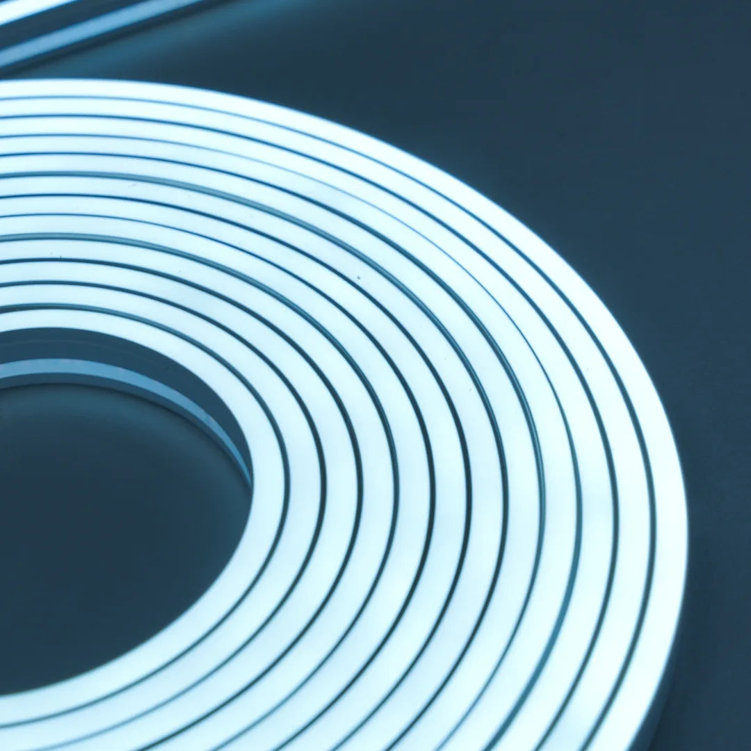 Flexible neon profile outdoor light, 4×10 mm.