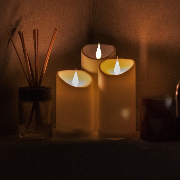 LED 3D Jumping Wick Pillar Candles