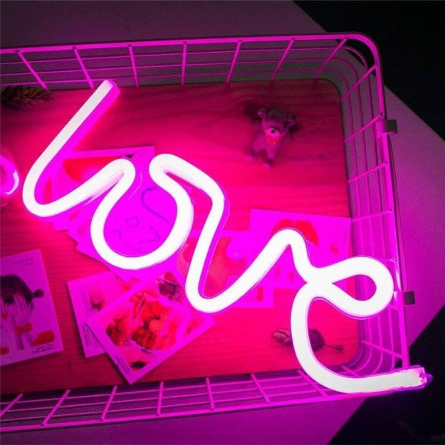 Neon Sign Lamp Wall Hanging | Battery & USB Operated | Love