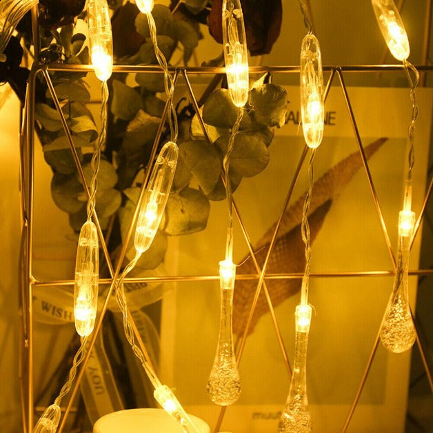 Raindrop Curtain Lights | WW | Chronos