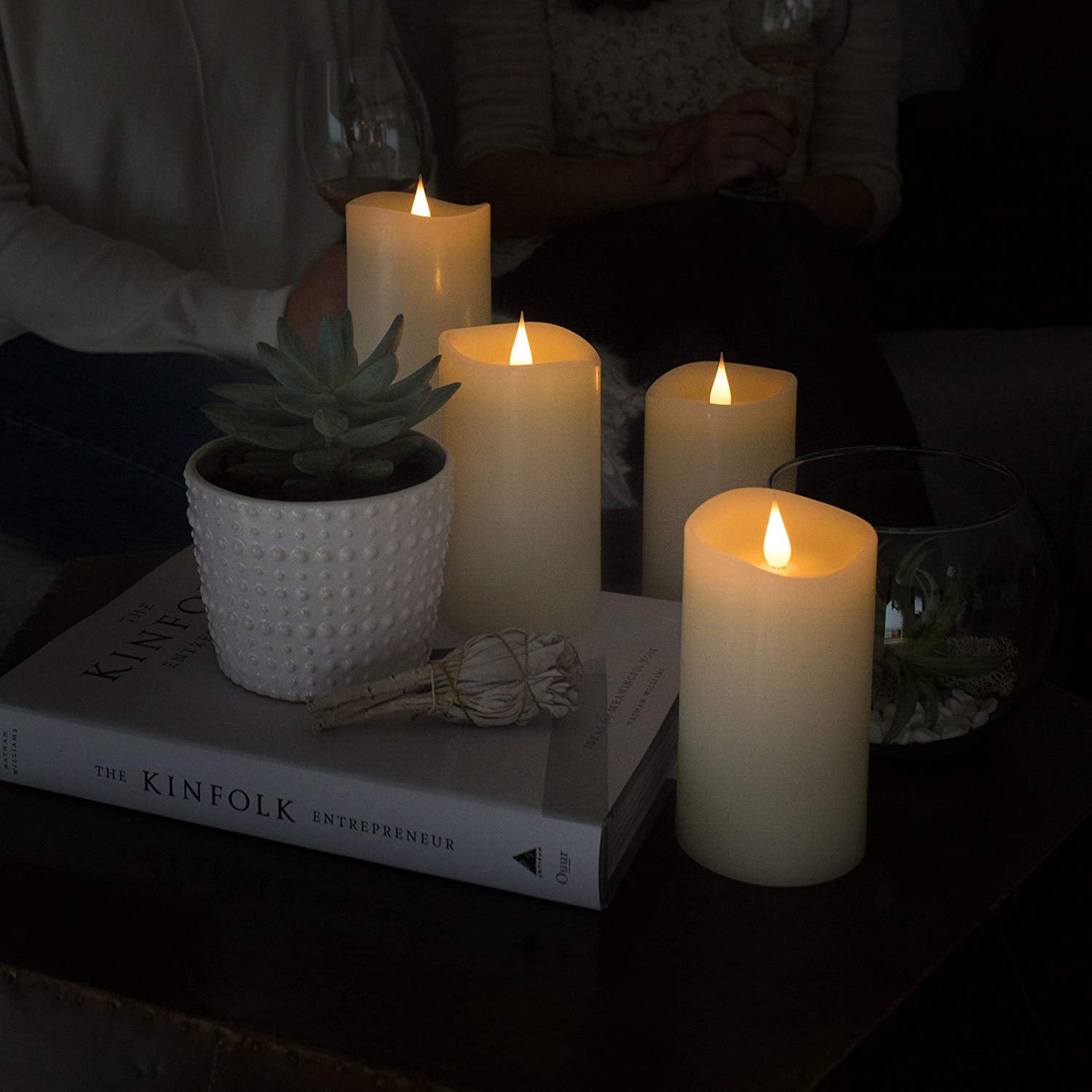 3D Jumping Wick Pillar Candles