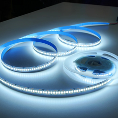 240 LED Strip Lights - White - 5m - 12V - 2835 SMD LED