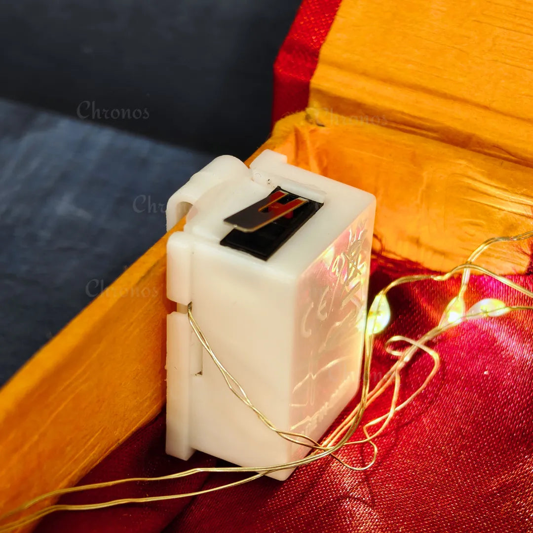 Warm white waterproof LED fairy lights installed in gift box with a hook.